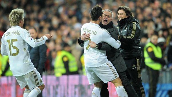 中超转会市场：广州队签下新前锋,（广州队完成前锋引援：中超转会最新消息）