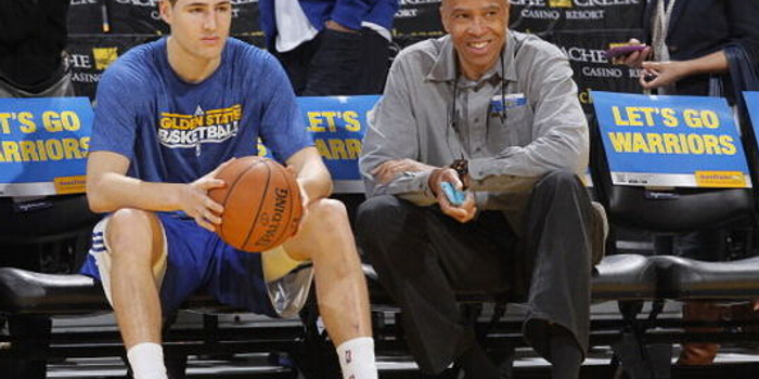 名记建议火箭签保罗：仅需底薪就能补强控卫 而且他能提供争冠领导力（名记建议火箭用底薪签保罗：补强控卫还能提升争冠领导力）