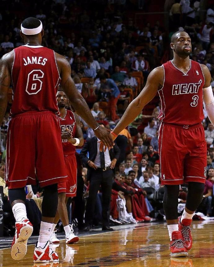 FIFA最佳男足运动员提名名单身价排行榜（FIFA年度最佳男足候选球员身价排名）