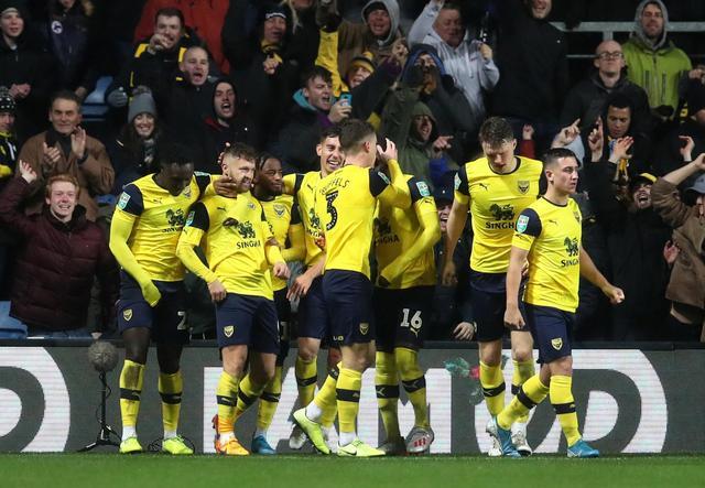 潘喜明打趣：我们训练压力比比赛大，比赛时听不见李导喊什么（潘喜明笑言：训练压力胜过比赛，场上几乎听不清李导指挥）