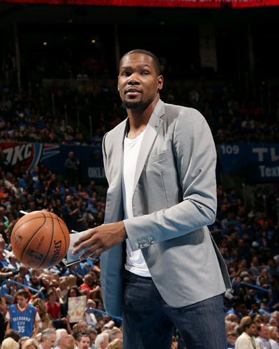 德国U21主帅：卡尔是多面手，希望他把在拜仁的表现带到国家队（德国U21主帅盛赞卡尔多面手 盼其将拜仁状态带入国家队）