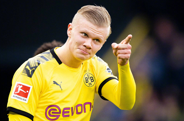 皇马又开始发疯了是吧，一个蹲坑的买范德芬干什么？（皇马又开始折腾了？引进范德芬究竟图什么？）