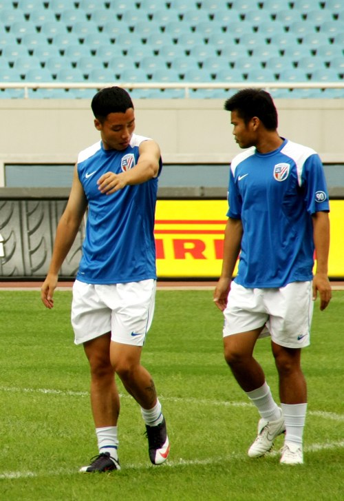 比赛集锦：埃尔切2-2皇马（精彩回放：皇马2-2战平埃尔切）