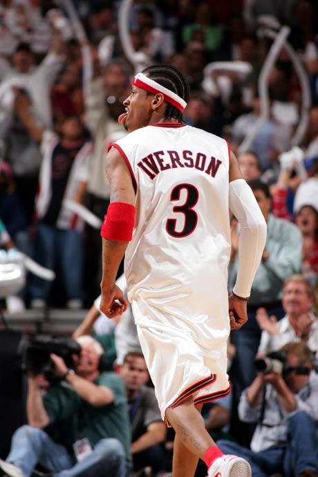 又伤了! 前巴萨10号将被退货：1200万没人接盘 明夏回归（再遇伤情！前巴萨10号恐遭退租，1200万无下家，预计明夏回归）