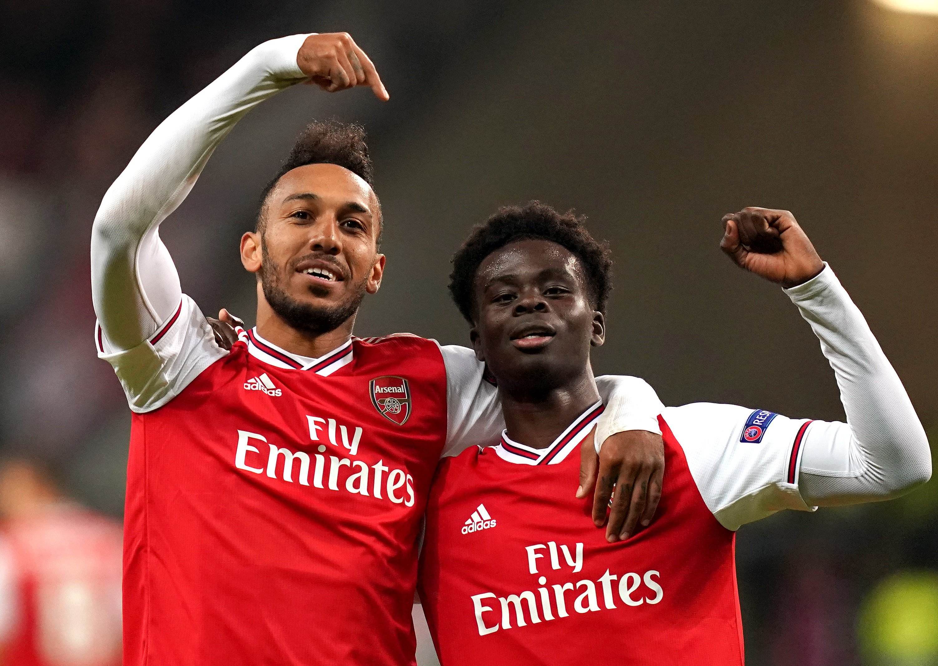 维斯塔潘：别太失望，我们以精彩的表现结束了赛季（维斯塔潘：别气馁，我们用精彩发挥收官赛季）