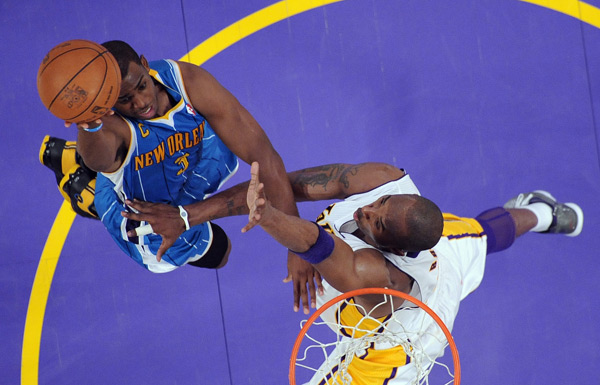 记者：阿坎吉因流感缺席训练，球员身体状况将于明日进行评估（记者：阿坎吉因流感缺席训练，身体状态将于明日评估）